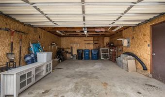 9327 Mackenzie Rd, Affton, MO 63123