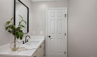 2326 Heather Hill Blvd, Anderson Twp., OH 45244