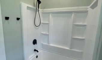 312 E 2nd St, Bicknell, IN 47512