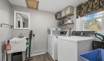 1354 NH Route 175, Campton, NH 03223