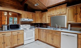 1367 ED ARNOLD Rd, Augusta, WV 26704