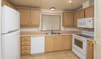 6113 S CYPRESS POINT Dr, Chandler, AZ 85249