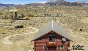 4 Whit Creek Rd, Cody, WY 82414