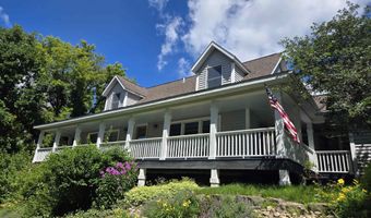 5 A114 N Apple Canyon Rd, Apple River, IL 61001