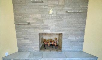 1401 7th St NW, Austin, MN 55912