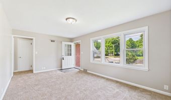 220 Central Ave, Anderson, IN 46012