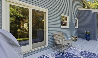 450 Eldridge Rd, Aurora, OH 44202