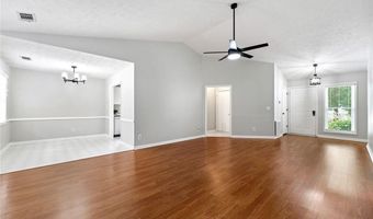 926 River Rock Dr, Woodstock, GA 30188