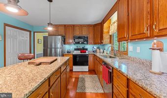 5 WATERWHEEL Cir, Dover, DE 19901