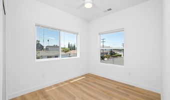 6250-6256 Stewart St, San Diego, CA 92115