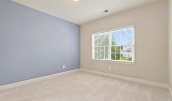 19704 STANFORD HALL Pl, Ashburn, VA 20147