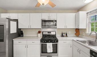 300- G TALL PINES Ct 7, Abingdon, MD 21009