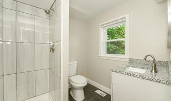 71 ST Elizabeth 1, Bristol, RI 02809