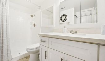 2352 Altisma Way 13, Carlsbad, CA 92009