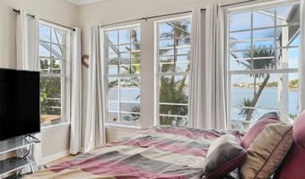 5229 BRIGHTON SHORE Dr, Apollo Beach, FL 33572