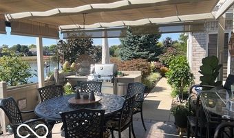 7386 Lake Lakota Pl, Indianapolis, IN 46217