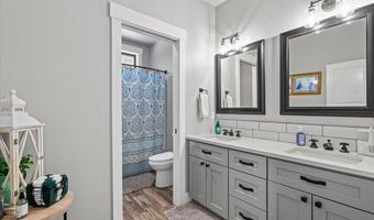 1352 W Brunner Rd, Athol, ID 83801