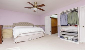 640 Painted Vista Dr, Ballwin, MO 63021