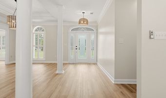 171 Larkspur Dr, Albany, GA 31721