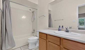 7100 Luz De La Luna Pl NW, Albuquerque, NM 87114