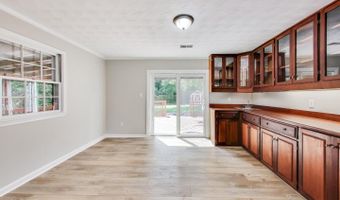 2403 SHERWOOD HALL Ln, Alexandria, VA 22306