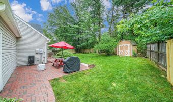 4005 KLOMAN St, Annandale, VA 22003