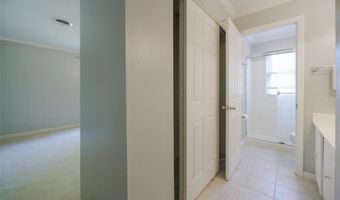 427 Brass Lamp Dr, Ballwin, MO 63011