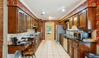 927 Bourbon Ave, Baton Rouge, LA 70808