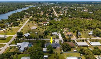 17290 Rewis Rd, Alva, FL 33920