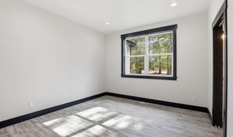 10245 E Bunco Rd, Athol, ID 83801