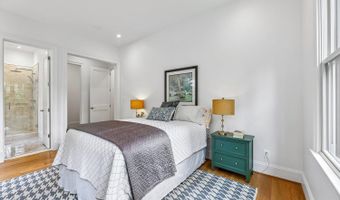 7926 BOLLING Dr, Alexandria, VA 22308