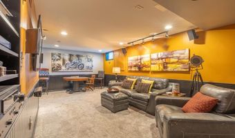 3 HEATHERSTONE Way, Hockessin, DE 19707