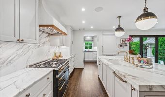 337 Broadland Rd, Atlanta, GA 30342