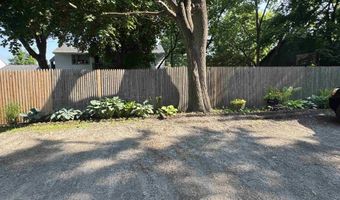 94 Park St, Burlington, VT 05401