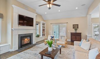 2 Starwood Xing, Andover, MA 01810