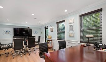 15 Thomas St, North Providence, RI 02911