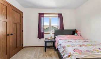 809 24th Ave NW, Austin, MN 55912