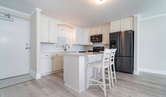 2305 W Fort Macon Rd 207, Atlantic Beach, NC 28512