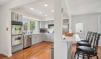 1005 KINGS TREE Dr, Bowie, MD 20721
