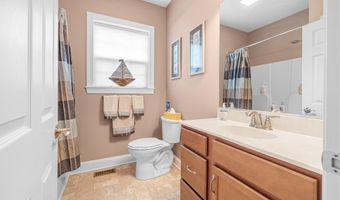 16 LEXIE Ct, Dover, DE 19904