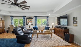 121 Peacock Rd, Barnesville, GA 30204
