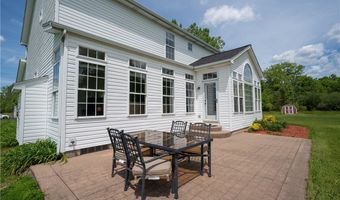 12447 Lesswing Rd, Alden, NY 14004