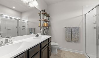 103 BURKWOOD Ter, Lake Frederick, VA 22630