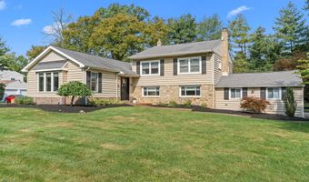 720 OAK TERRACE Dr, Ambler, PA 19002