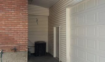 87 N Stout Ave, Blackfoot, ID 83221