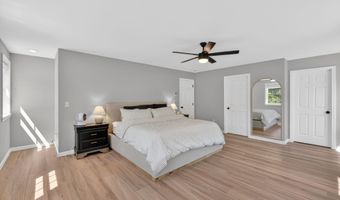 47 Chestnut Dr, Allenstown, NH 03275