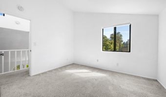 8 Seacliff Dr, Aptos, CA 95003