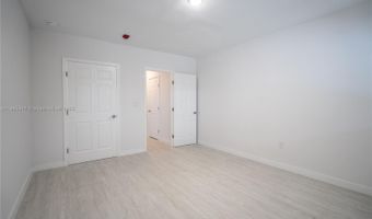 1185 98th St 8, Bay Harbor Islands, FL 33154