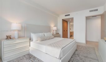 10281 W Bay Harbor Dr 203, Bay Harbor Islands, FL 33154