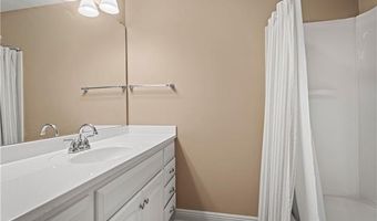 106 CAMBRIDGE Dr, Belle Chasse, LA 70037